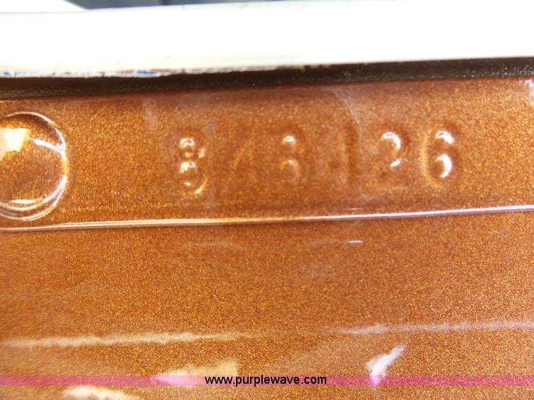 image for item L5479 2000 Kenworth T800B semi truck