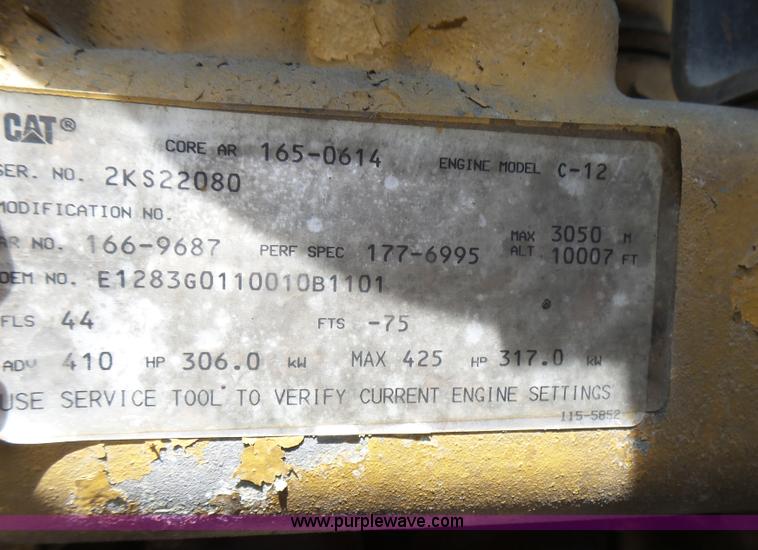 image for item L5480 2000 Kenworth T800B semi truck