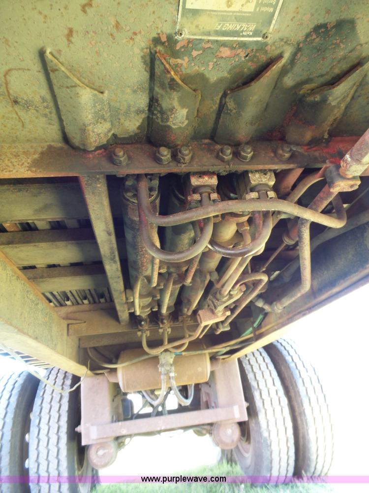 image for item L5794 2002 Wilkins OK2YA-2615-CFOA commodity trailer