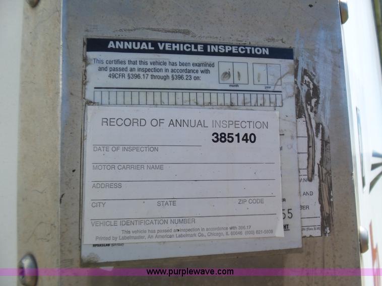 image for item L5794 2002 Wilkins OK2YA-2615-CFOA commodity trailer