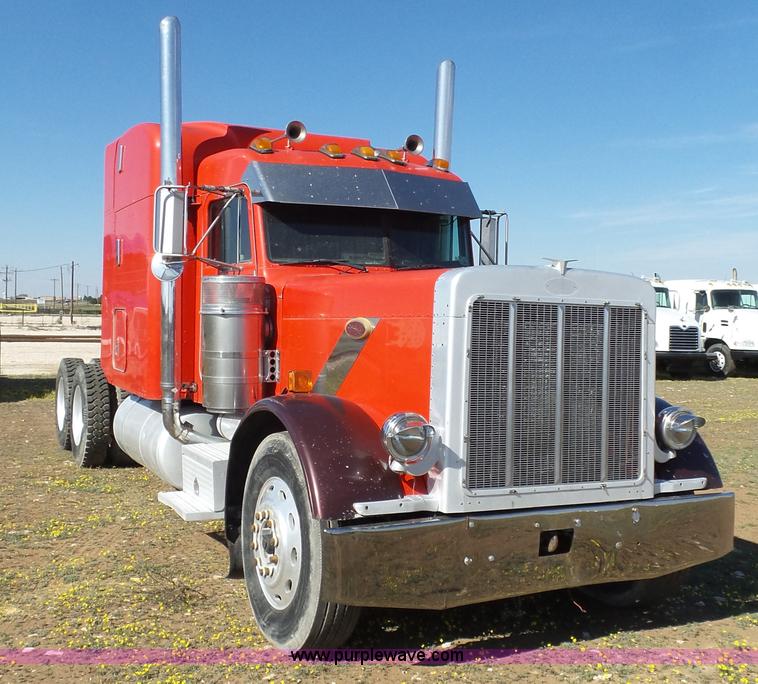 image for item L6512 1997 Peterbilt 379 semi truck