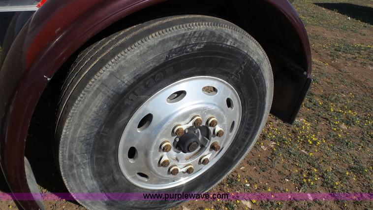 image for item L6512 1997 Peterbilt 379 semi truck