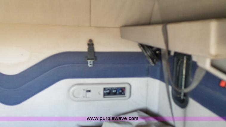 image for item L6515 2001 Mack CX613 semi truck