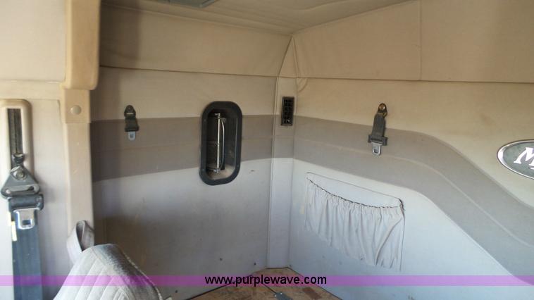 image for item L6519 2001 Mack CH613 semi truck