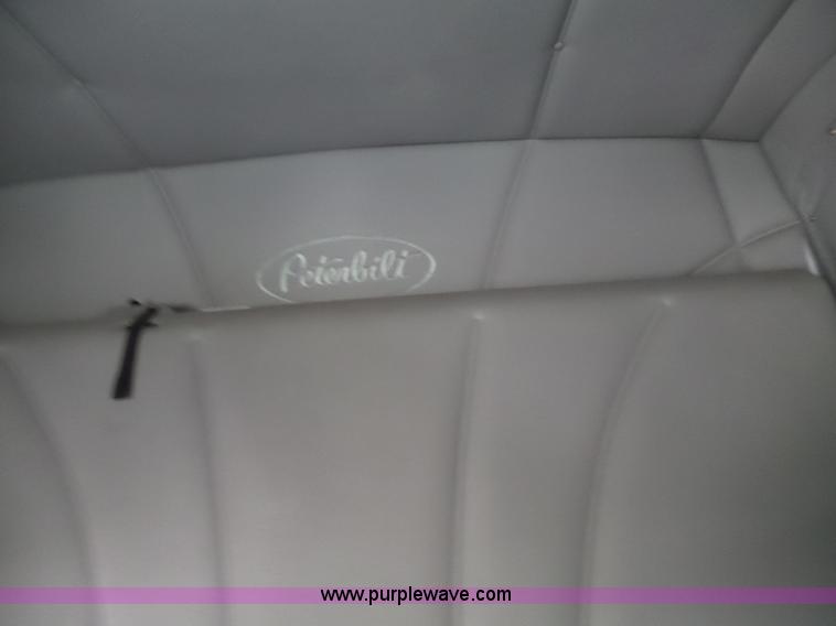 image for item L7357 2007 Peterbilt 387 semi truck