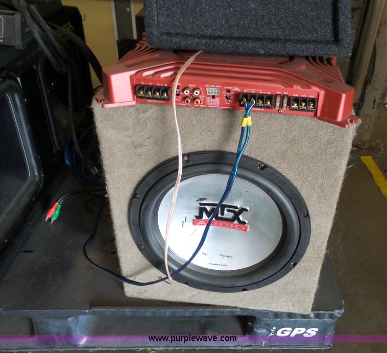 image for item BE9771 Car audio equipment