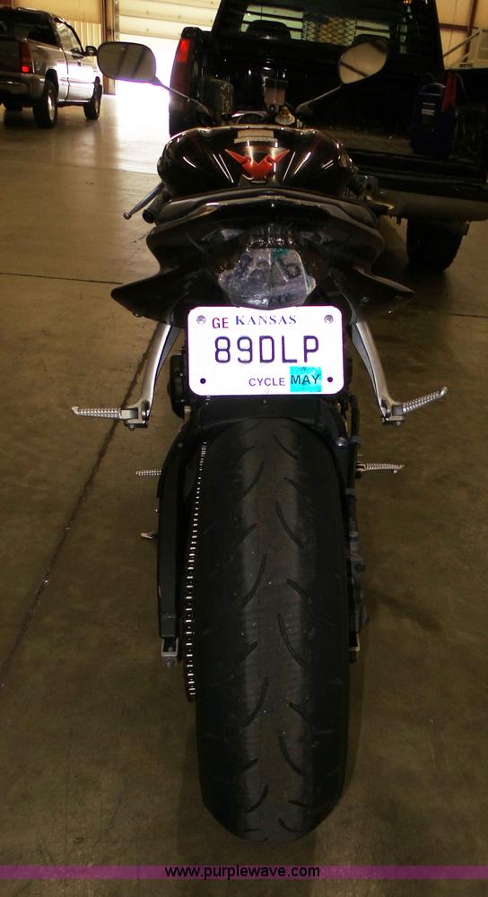 image for item BE9780 2006 Yamaha R6 Motorcycle