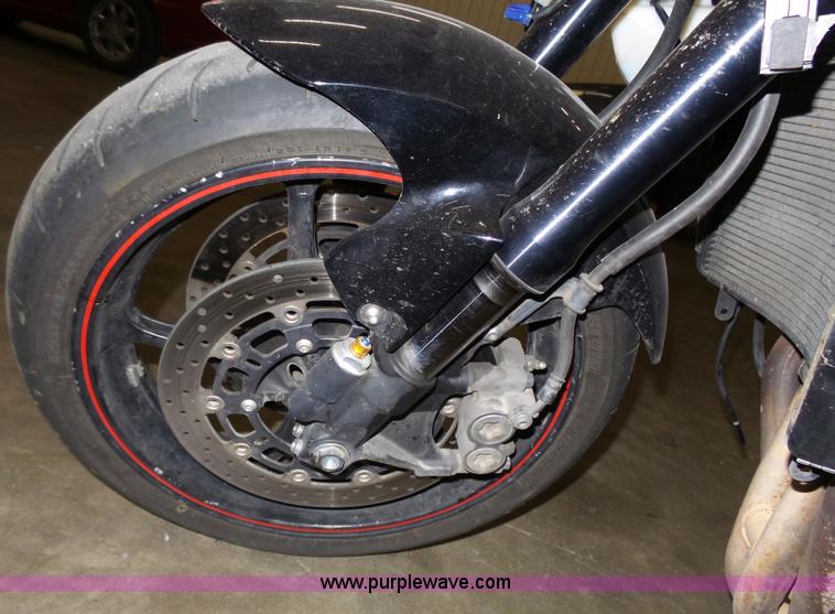 image for item BE9780 2006 Yamaha R6 Motorcycle