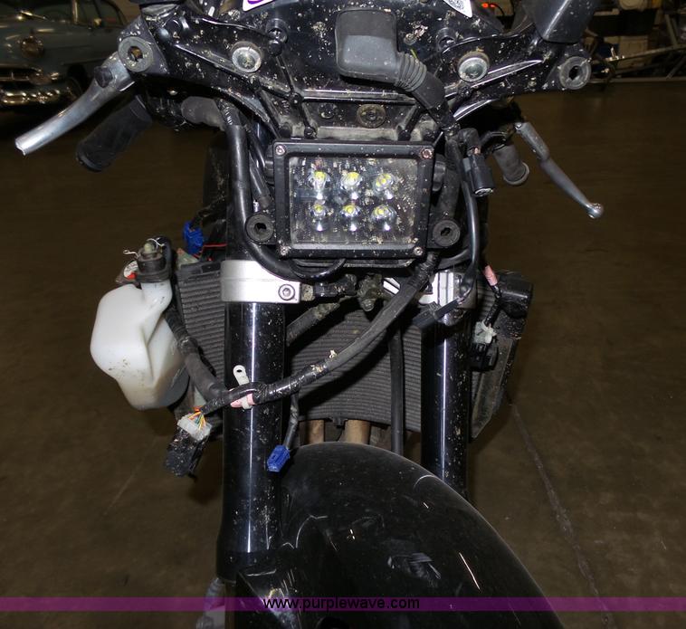 image for item BE9780 2006 Yamaha R6 Motorcycle