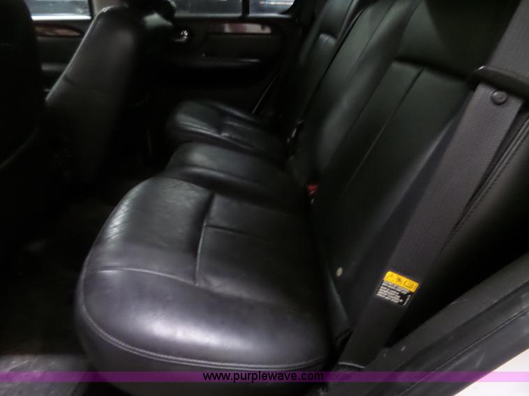 image for item J4150 2005 GMC Envoy SLT SUV