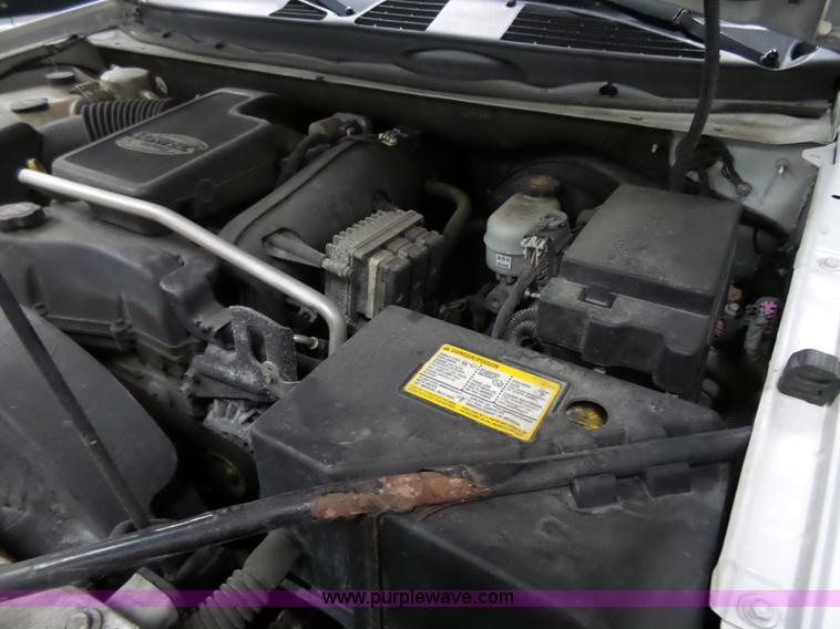 image for item J4150 2005 GMC Envoy SLT SUV