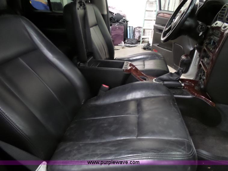 image for item J4150 2005 GMC Envoy SLT SUV