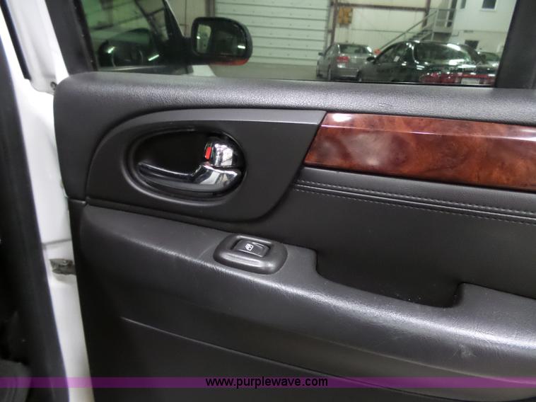 image for item J4150 2005 GMC Envoy SLT SUV