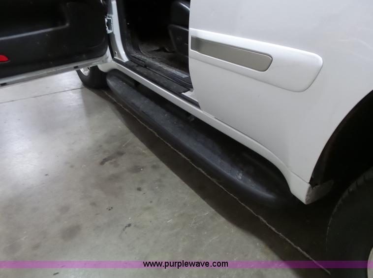 image for item J4150 2005 GMC Envoy SLT SUV