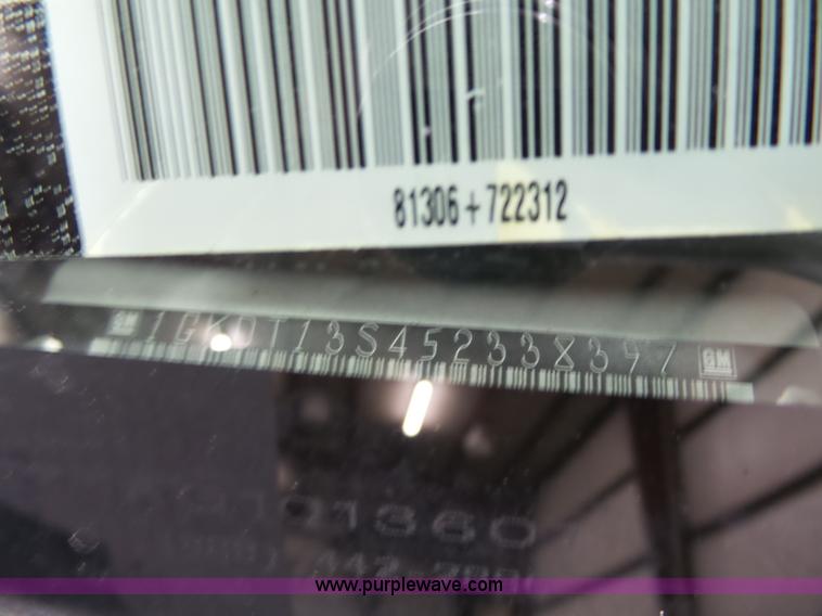 image for item J4150 2005 GMC Envoy SLT SUV