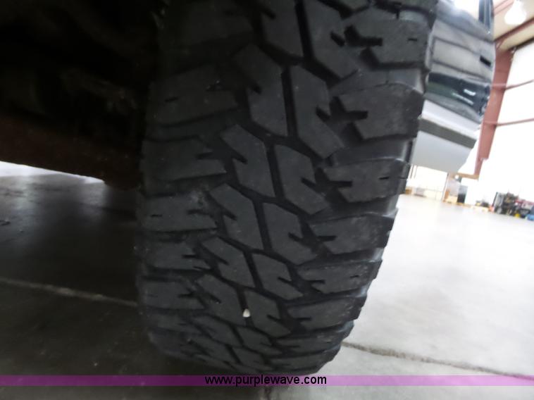 image for item J4151 1994 Chevrolet Silverado 1500 Ext. Cab pickup truck