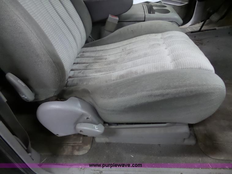 image for item J4151 1994 Chevrolet Silverado 1500 Ext. Cab pickup truck