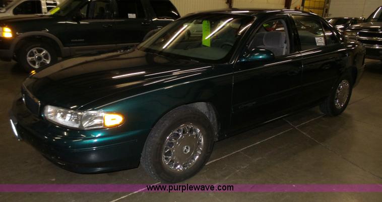 image for item J4152 2001 Buick Century Custom
