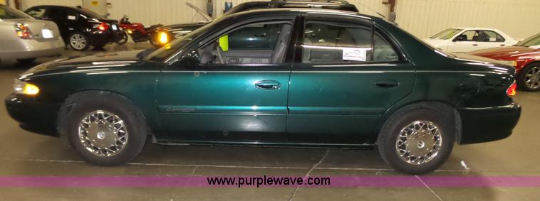 image for item J4152 2001 Buick Century Custom