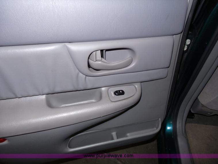 image for item J4152 2001 Buick Century Custom