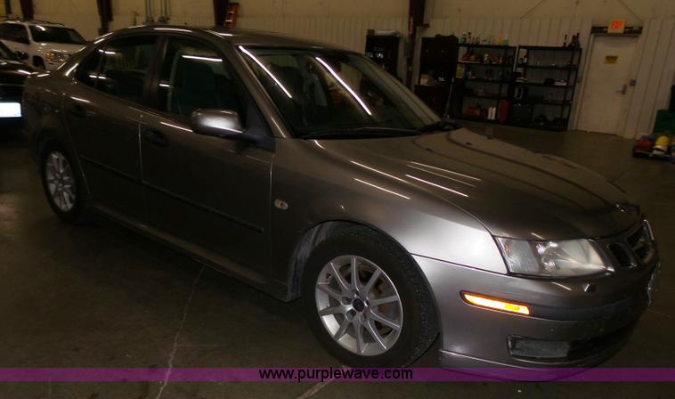 image for item J4153 2004 Saab 9-3
