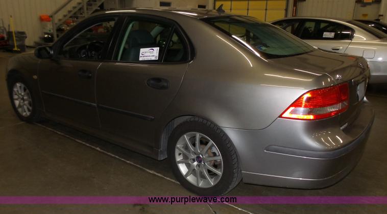 image for item J4153 2004 Saab 9-3