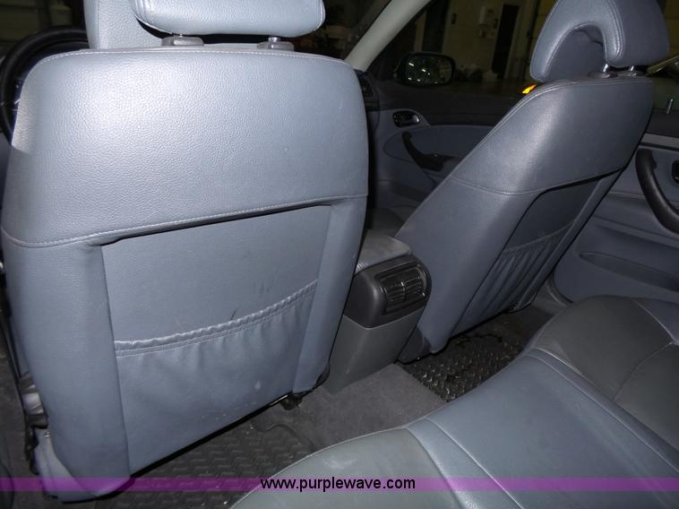 image for item J4153 2004 Saab 9-3