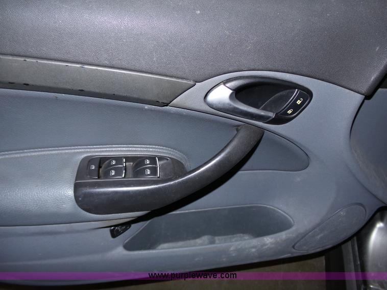 image for item J4153 2004 Saab 9-3