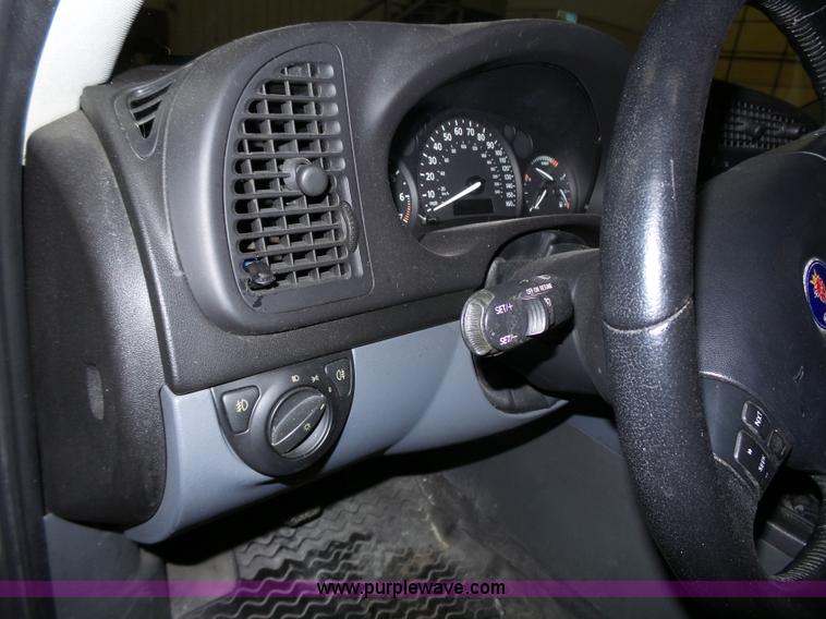 image for item J4153 2004 Saab 9-3