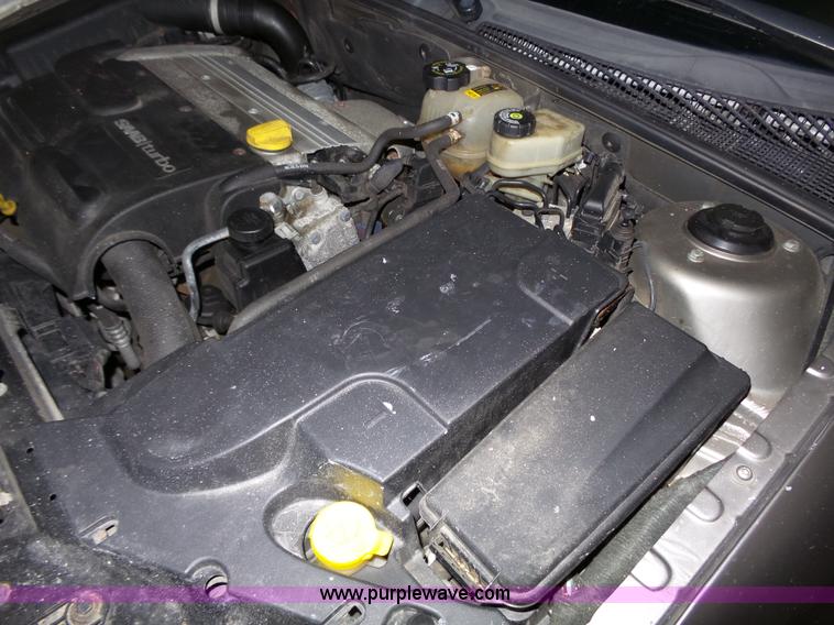 image for item J4153 2004 Saab 9-3