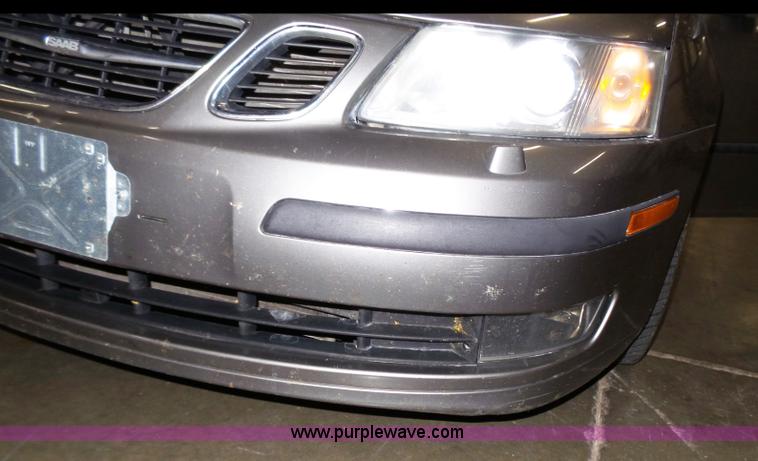image for item J4153 2004 Saab 9-3
