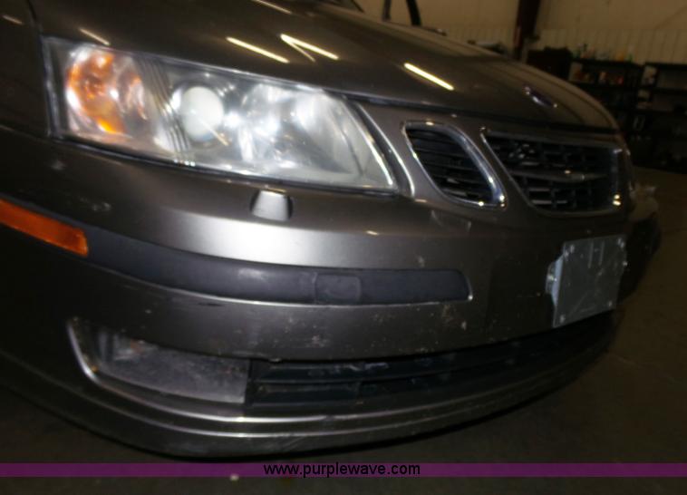 image for item J4153 2004 Saab 9-3