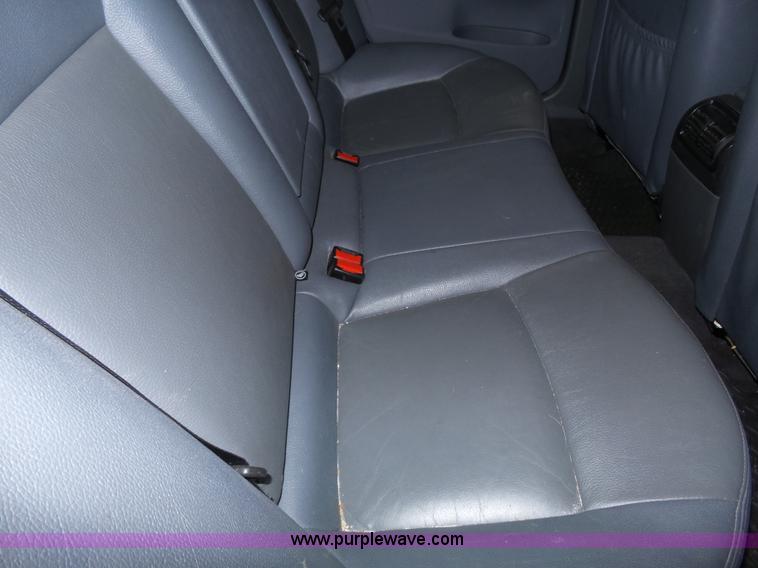 image for item J4153 2004 Saab 9-3