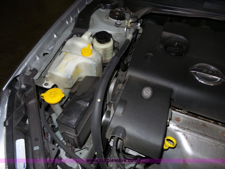 image for item J4154 2002 Nissan Altima 2.5 S