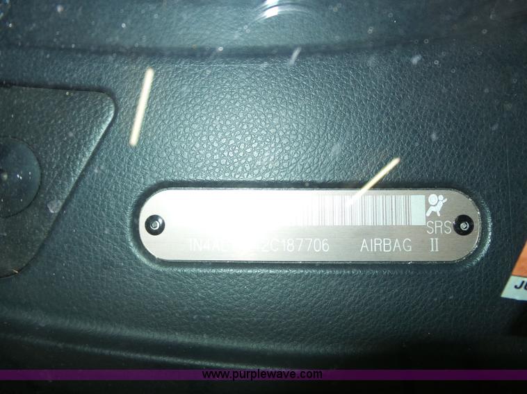 image for item J4154 2002 Nissan Altima 2.5 S