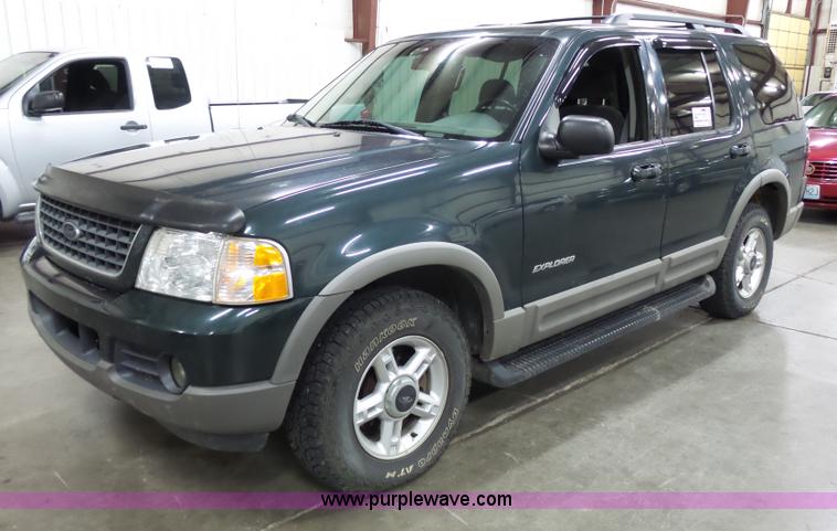 image for item J4155 2002 Ford Explorer XLT