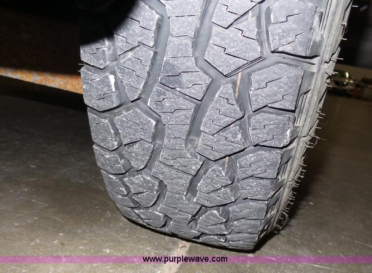 image for item J4155 2002 Ford Explorer XLT