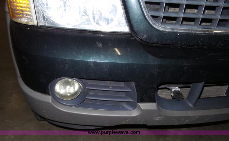 image for item J4155 2002 Ford Explorer XLT