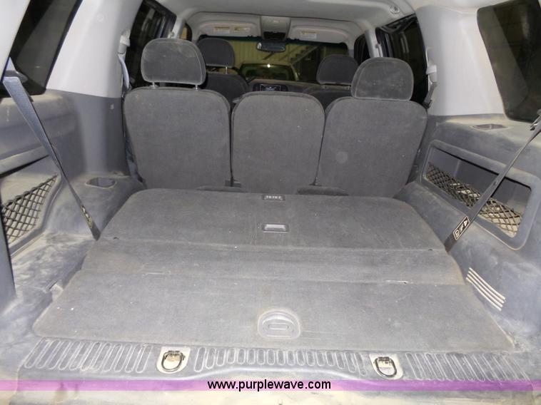 image for item J4155 2002 Ford Explorer XLT