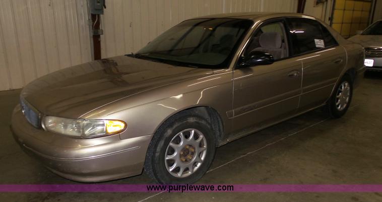 image for item J4158 2000 Buick Century