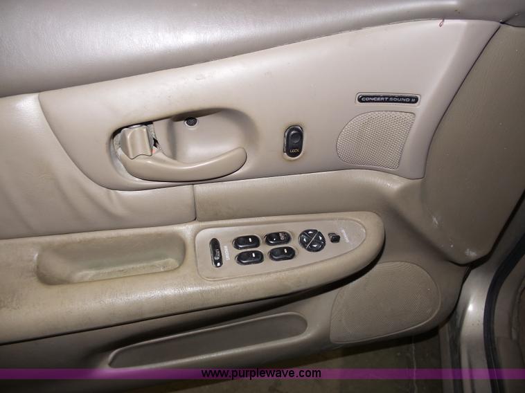 image for item J4158 2000 Buick Century