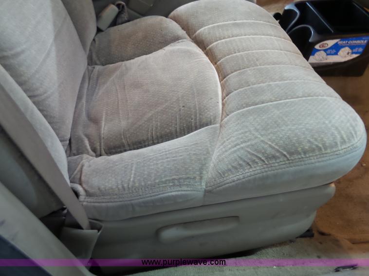 image for item J4158 2000 Buick Century