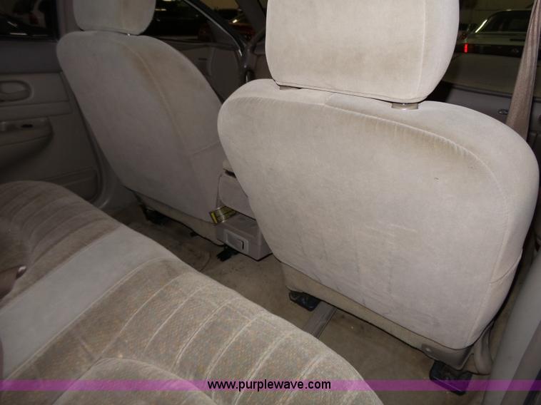 image for item J4158 2000 Buick Century