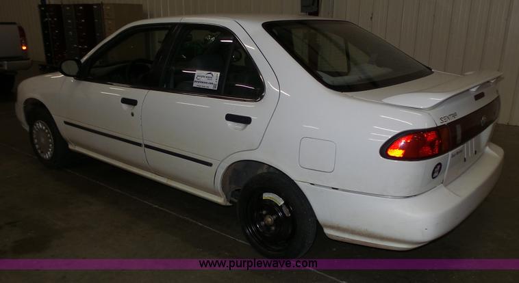 image for item J4159 1997 Nissan Sentra