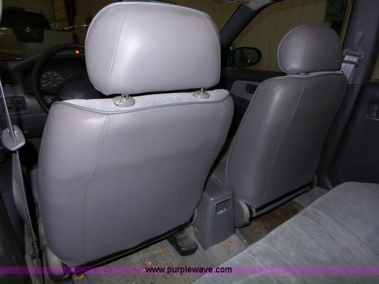 image for item J4159 1997 Nissan Sentra