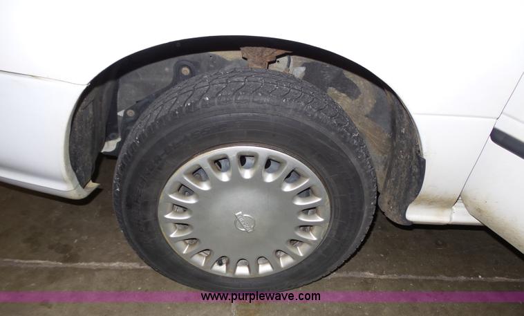 image for item J4159 1997 Nissan Sentra