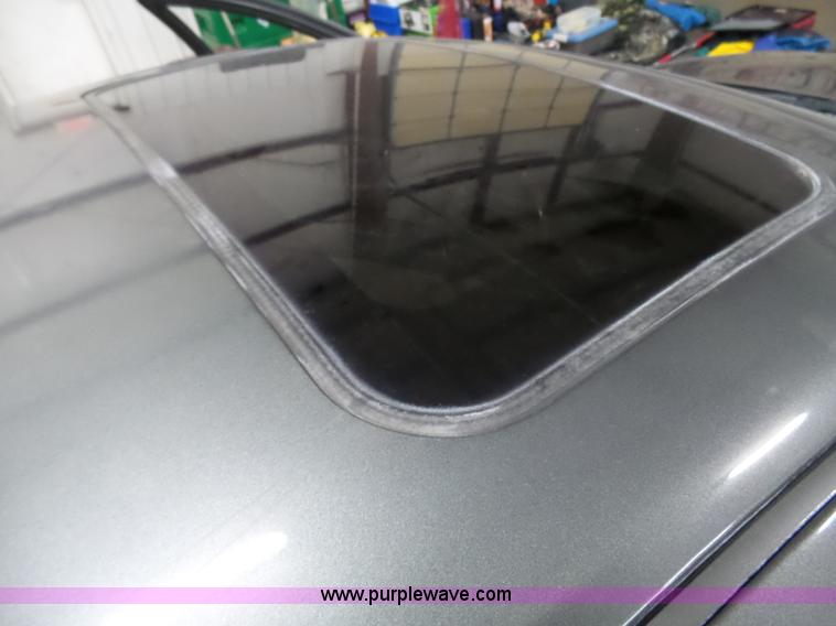 image for item J4997 2005 Ford Taurus