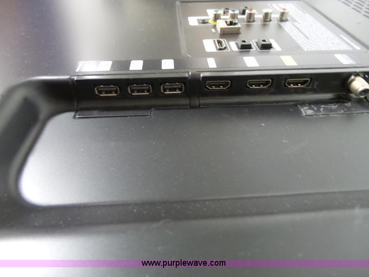 image for item AM9702 Samsung 65" LED Smart television