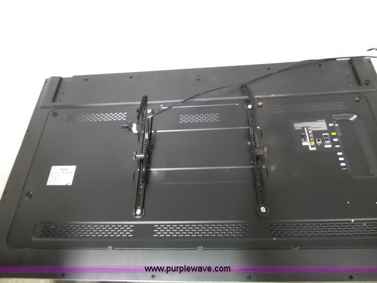 image for item AM9702 Samsung 65" LED Smart television