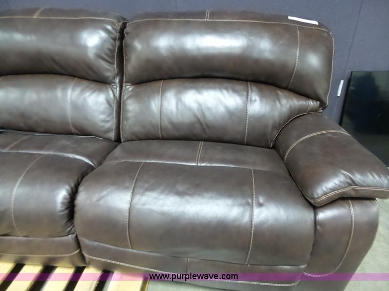 image for item AM9706 Leather couch